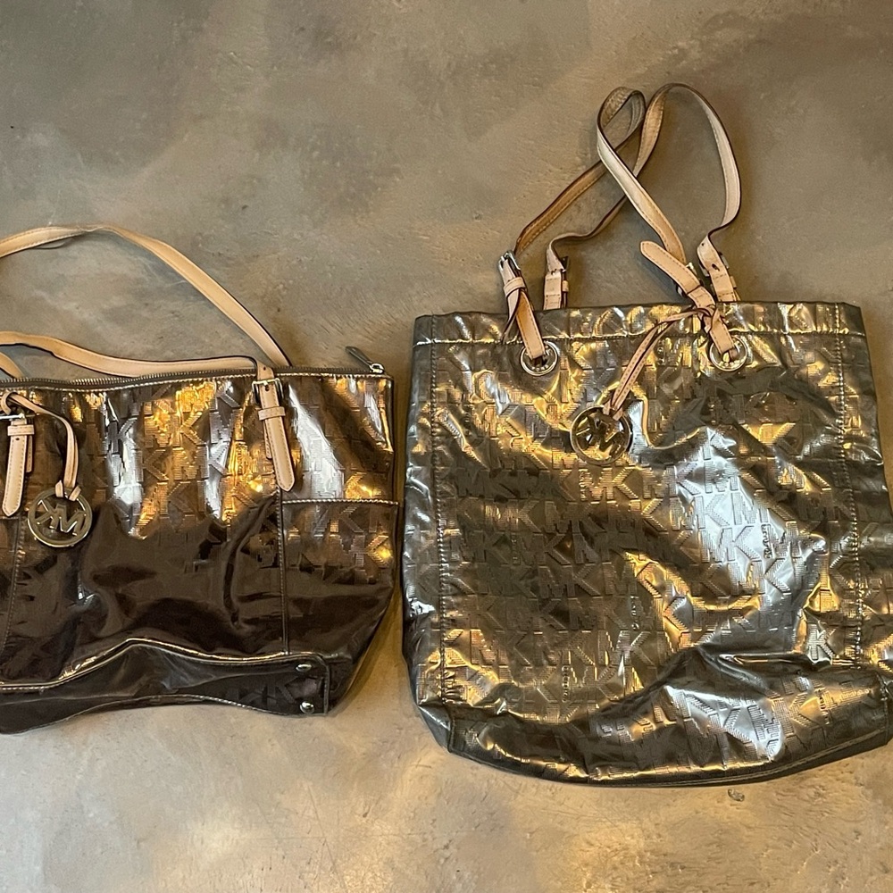 MICHAEL Michael Kors Metallic Shoulder Bags